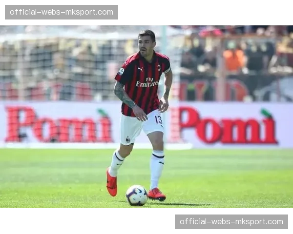 “前法国国脚纳斯里在专栏中指出,当代年轻球员过于依赖数据而忽视了射门本能” “前法国国脚纳斯里在专栏中指出,当代年轻球员过于依赖数据而忽视了射门本能”